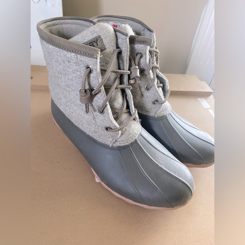 Women’s Sperry Boots